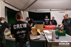 crew-2297