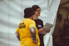 OAG_FR_MH_CREW-9